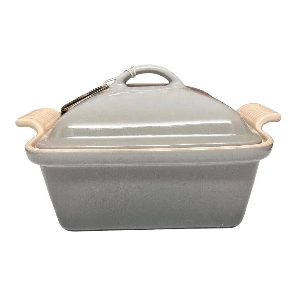 Le Creuset Mist Gray Deep Square Casserole Dish 4 qt with Lid‎ 10” Christmas